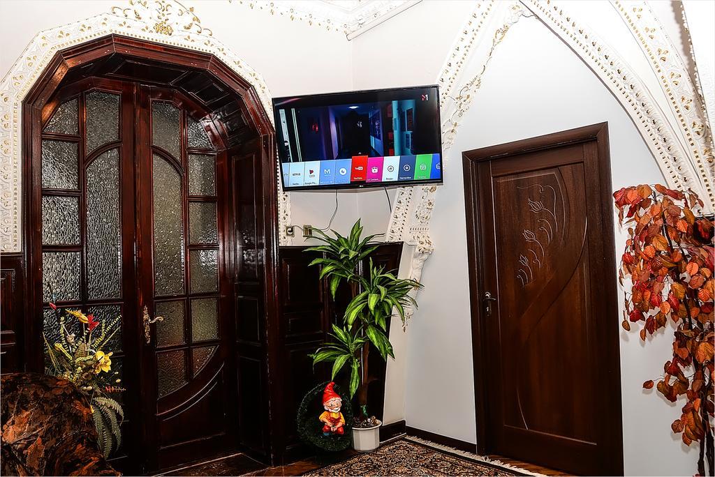 Vip-Apartments Angel Palas Černovice Exteriér fotografie